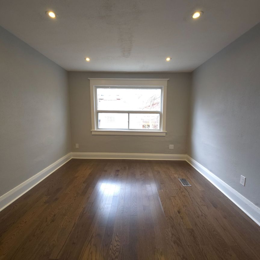 For Lease - 265 Willow Avenue Unit# Upper Level, Toronto, Ontario - Photo 1