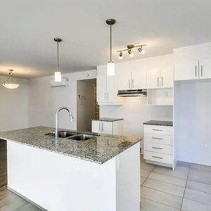 229 Boulevard D'amsterdam (Gatineau) Super Appartement 5 1/2 - Photo 2