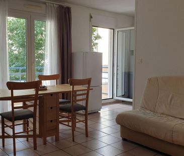 Location Appartement P2 T2 meublé centre-ville Saint-julien-en-gene... - Photo 3