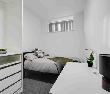 5 bedroom flat share to rent - Photo 2