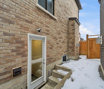 For Lease - 7 Walter Clifford Nesbitt Drive Unit# Lower, Whitby, On... - Photo 6