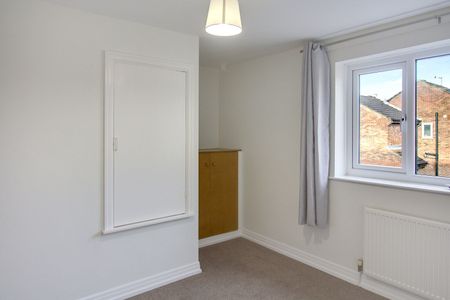 1 Bedroom - Photo 4