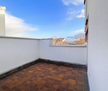 Helle Maisonette-Wohnung mit Balkon, Terrasse und Galerie - Photo 4