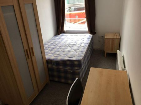 4 bedroom house to rent - Photo 5