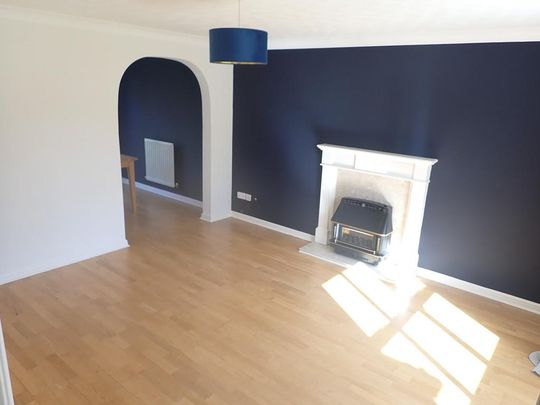 3 bedroom detached house to rent - Photo 1