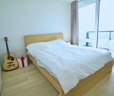 1288 Rue St Antoine O. - Photo 4