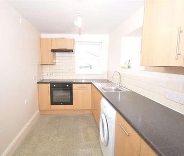 St Georges, Axminster, EX13 - Photo 3