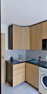 Location Appartement 2 pièces 29m² - Photo 3