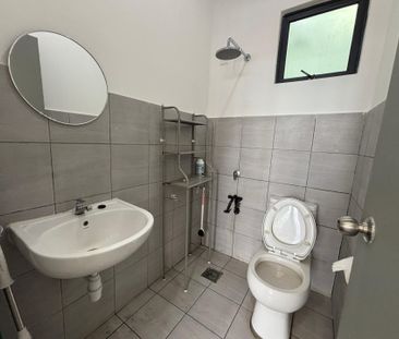 Alam Pesona Condominium | Putatan | Partially Furnished - Foto 5