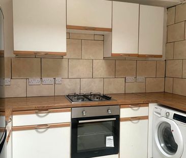 £1,100 PCM, Spacious Three Bedroom Maisonette in Cardiff Road, Newp... - Photo 6