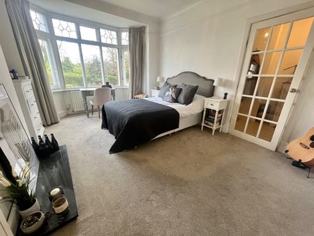 2 Bed Maisonette, Otley Road, LS16 - Photo 4