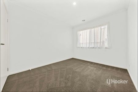 5 Jansar Street, Point Cook VIC, Belconnen - Photo 5