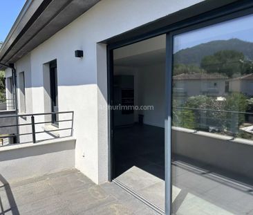 Location Appartement 4 pièces 125 m2 à Ajaccio - Photo 3