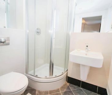 2 bedroom flat to rent - Photo 6