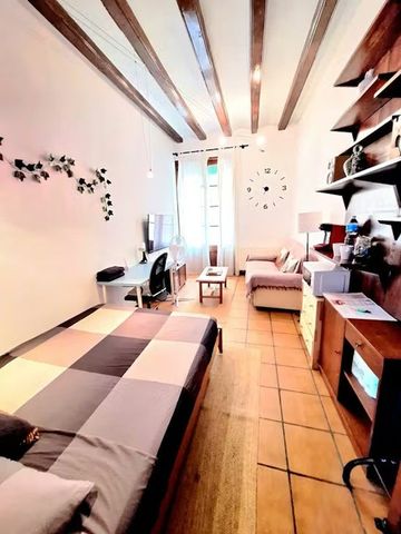 Carrer Ample, Barcelona, Catalonia 08002 - Photo 4