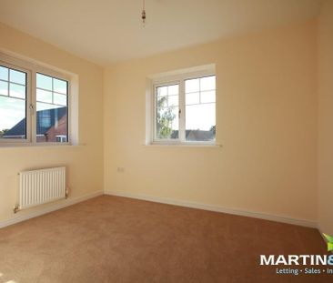 3 bedroom detached house to rent - Photo 2