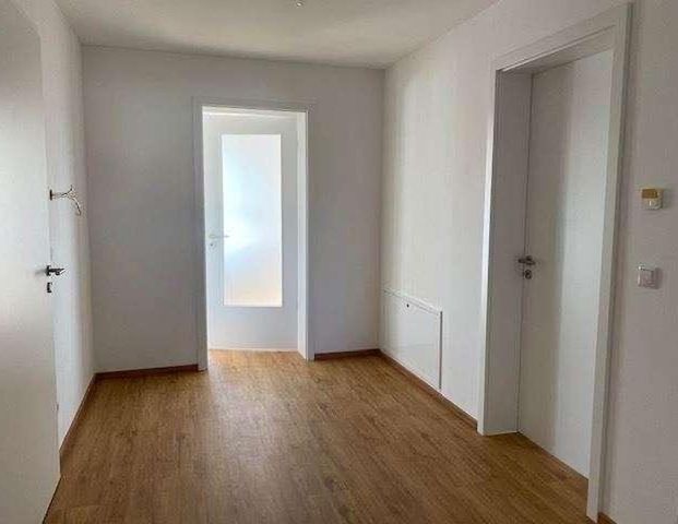 Zweitbezug! 3 Zimmer Wohnung im EG! Effizienzhaus KfW 40Plus - Foto 1