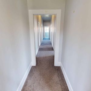 Marton - 4 Bedrooms - Photo 2