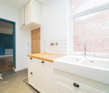 Bell Lane, Bury - Photo 2