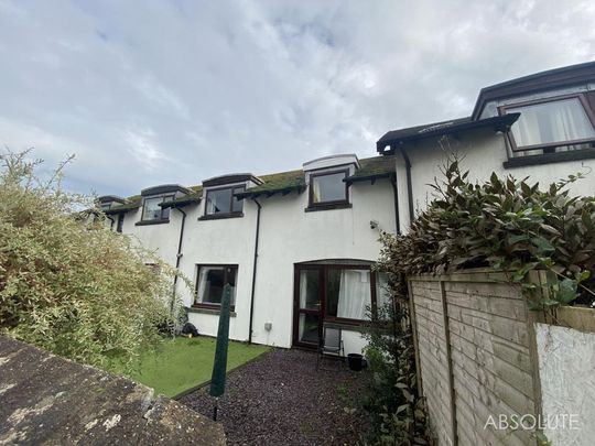 2 bedroom terraced house to rent - Photo 1