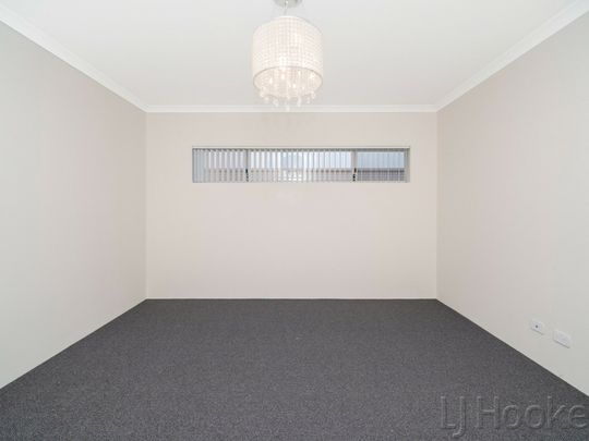 4 Bedroom Home - Photo 1