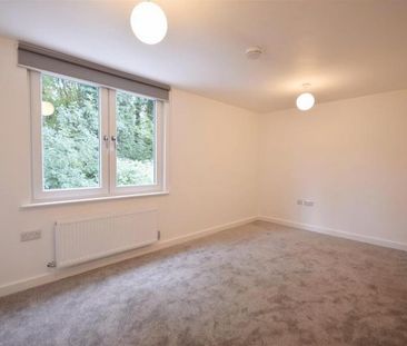 3 Bedroom Detached To Let - Photo 3