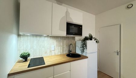 Appartement 2 pièces 32m2 REIMS 745 euros - Photo 3