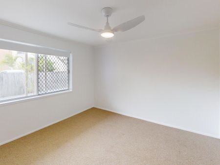 6/4 Nyrang Avenue, Palm Beach QLD - Photo 4