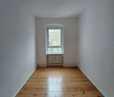 2-Zimmer-Altbau im ruhigen Seitenfl&uuml;gel zu vermieten! - Foto 1