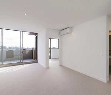 513/15 Bond Street, Caulfield VIC 3162 - Apartment For Rent | Domain - Photo 2