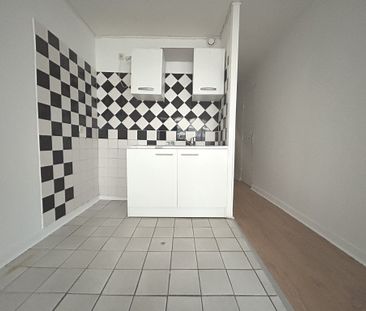 Location Appartement 2 pièces 30m² - Photo 5