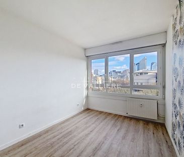 Location Appartement 2 pièces 46m² NANTERRE 92000 - Photo 2