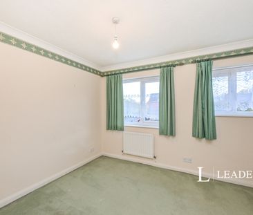 2 bedroom house to rent Sheldon Close, Harlow, CM17 - Photo 5