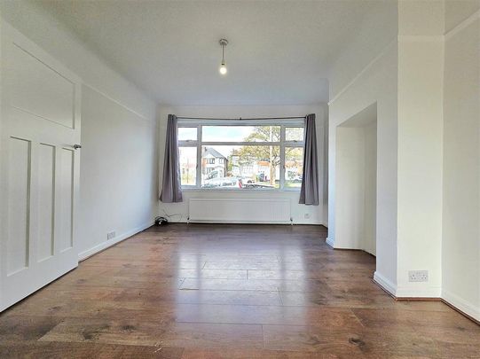 3 bedroom end of terrace house to rent - Photo 1