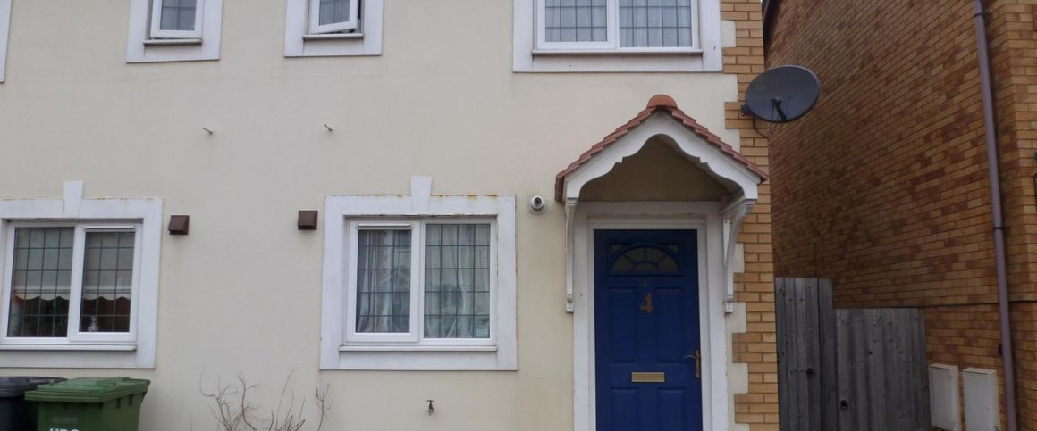 2 bedroom house to rent Dyson Close, Huntingdon, PE29 - Photo 1