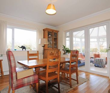 3 bedroom Detached house to rent - Photo 4