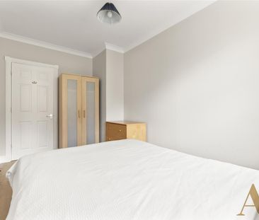 Dock Street, London - Photo 6