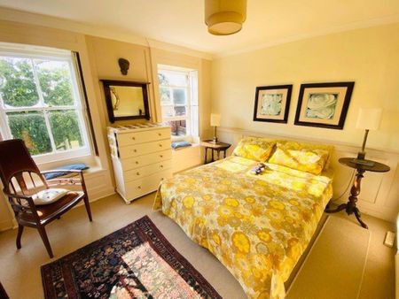 Fishermans Cottage 32, South Street, 32 South Street - Photo 2