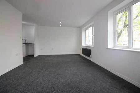 A Walker Road, Walsall, WS3 - Photo 5