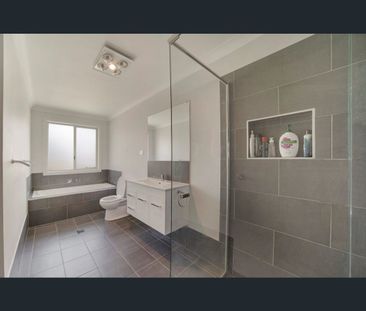 14B Heron Avenue, Sanctuary Point, NSW 2540 - Photo 3