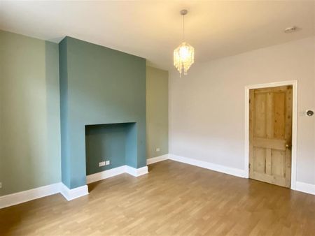 2 bedroom terraced house to rent - Photo 2