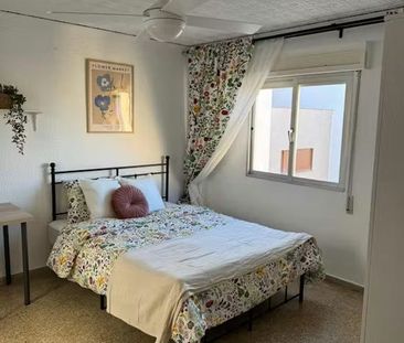 Carrer de Valentín Planells, Torrent, Valencian Community 46900 - Photo 2