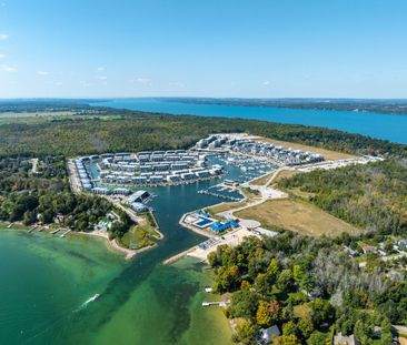 For Lease - 333 Sunseeker Avenue Unit# 142, Innisfil, Ontario - Photo 6