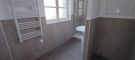 Location Appartement 3 pièces 70m² LA FERTE MACE 61600 - Photo 5