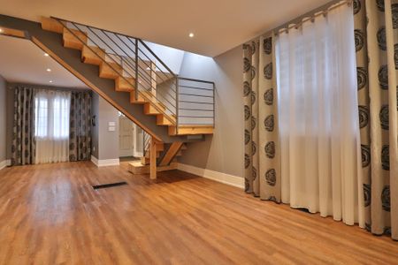 For Lease - 803 Lansdowne Avenue Unit# Main, Toronto, Ontario - Photo 3