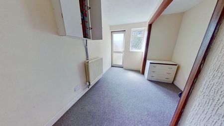 3 bedroom House - BROOM CLOSE, Student Accomodation - Photo 3