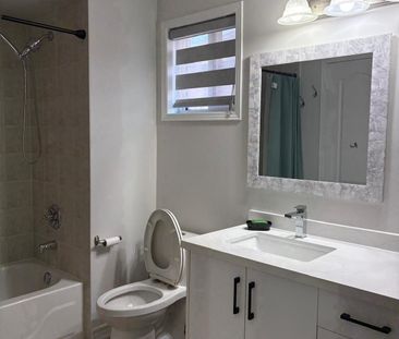 For Lease - 3816 Foxborough Trail, Mississauga, Ontario - Photo 6