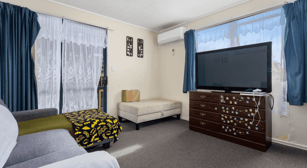 Cosy Abode - Photo 1