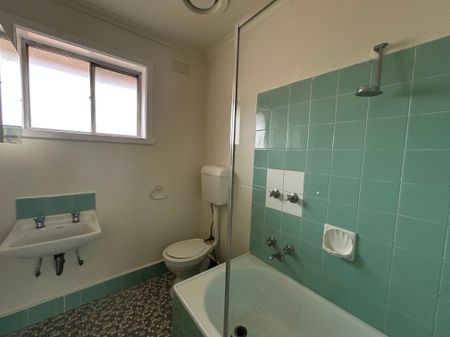 7 / 66 Lillimur Road, ORMOND - Photo 5