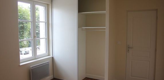 Location Appartement 3 pièces 57m² EGLETONS 19300 - Photo 2